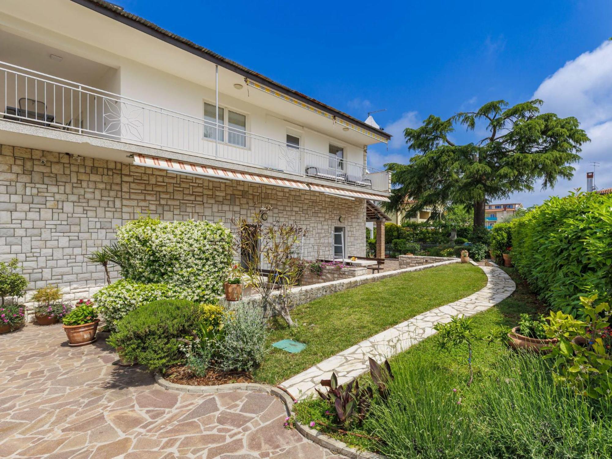 Nika-2 By Interhome Apartman *